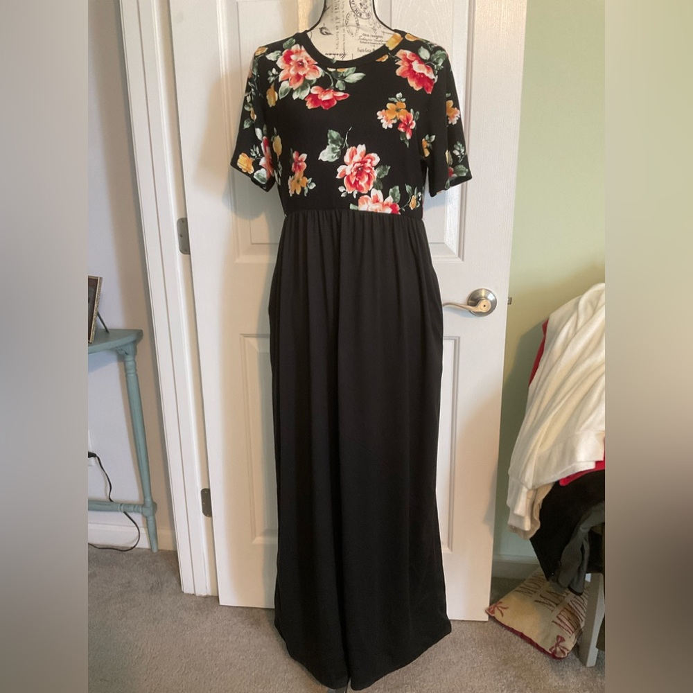Perfect Peach - Short sleeve floral top empire waist dress - Picture 2 of 9